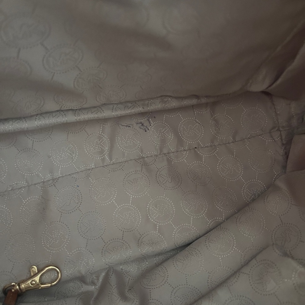 Michael Kors Cream/Brown Logo Bag Set - Picture 16 of 16